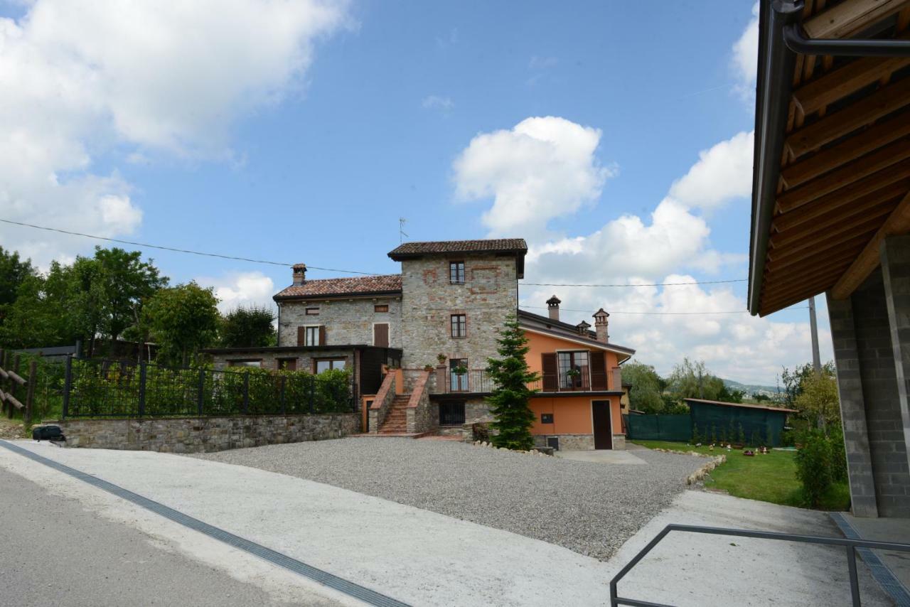 Torretta Di Bassano Hotel Rivergaro Exterior photo